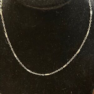 Sparkly Silver Tone Chain Necklace